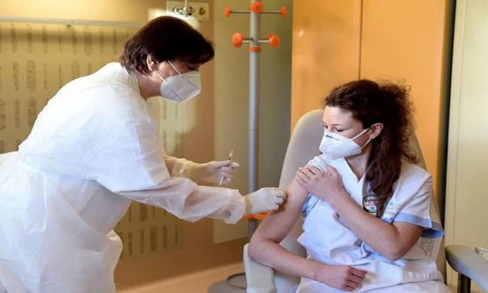 Κορονοϊος: Η Ιταλία εξετάζει την πιθανότητα να χρησιμοποιήσει το Sputnik V